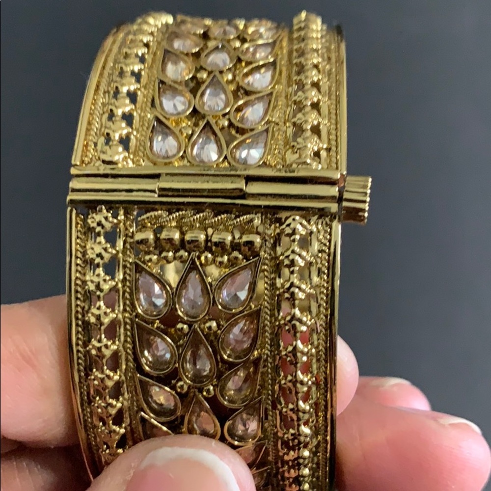 bracelet - Picture 4 of 4